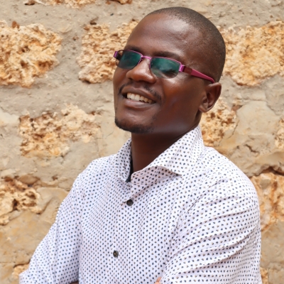 Hosea Mulupi | Docenten Emy-land