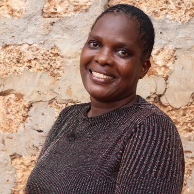 Tabu Peter | Docenten Emy-land