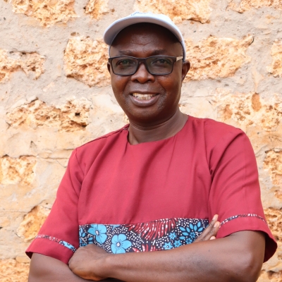John Obara | Docenten Emy-land