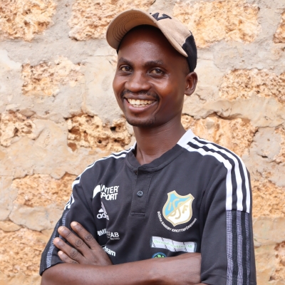 Mr. Mwikya | Docenten Emy-land